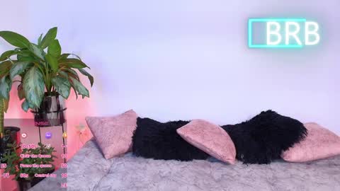 Jules and Gia online show from 04.15.26