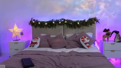 Jules Night online show from 12.18.25