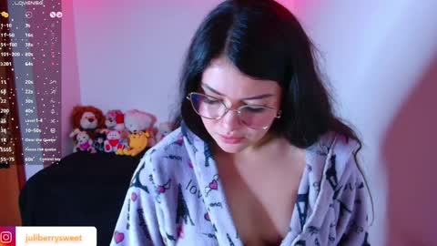 Juliana online show from 03.30.26