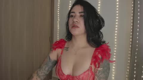Snapshot of juli_hairy chatting on 03.19.26 Juli Modelo Independiente online show from 03.19.26