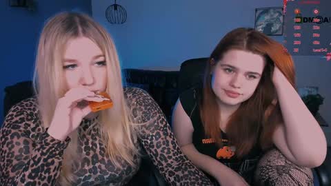 juli kisss online show from 02.05.25