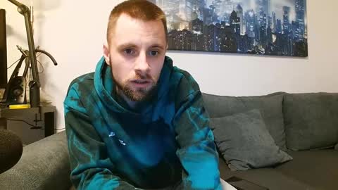 julia_official online show from 02.23.25