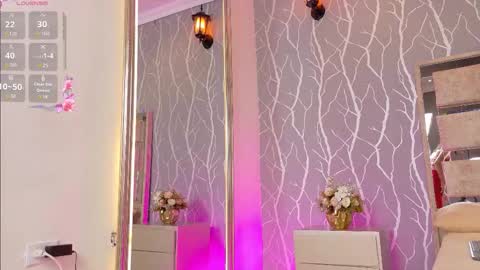 julia_rivers online show from 12.21.25