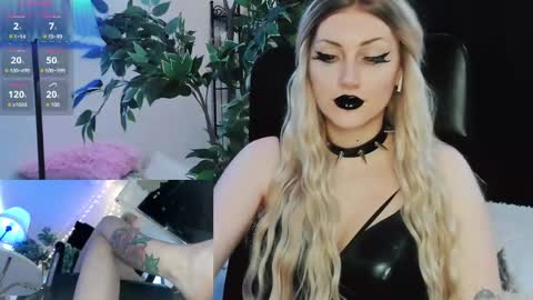 Snapshot of julia_wilson chatting on 03.05.25 ALL MY CONTENT at online show from 03.05.25