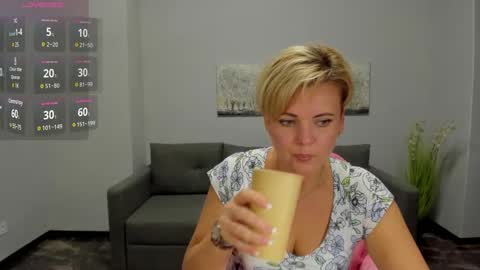 Julia online show from 12.06.24