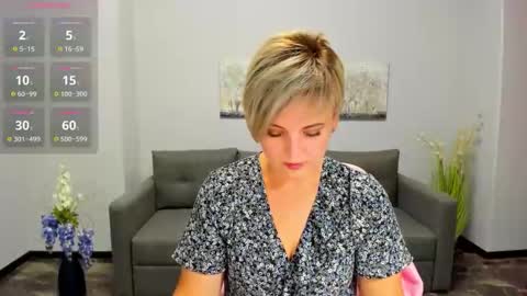 Julia online show from 09.26.25