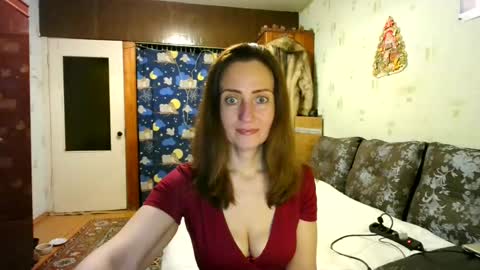 juliaa_foxi online show from 02.04.25
