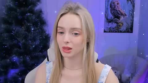 Snapshot of juliabrewwer chatting on 12.15.25 Julia online show from 12.15.25