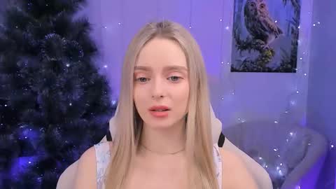 Snapshot of juliabrewwer chatting on 12.17.25 Julia online show from 12.17.25