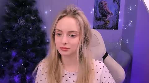 Snapshot of juliabrewwer chatting on 01.14.26 Julia online show from 01.14.26