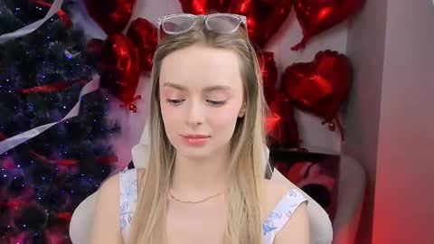 Snapshot of juliabrewwer chatting on 03.17.26 Julia online show from 03.17.26