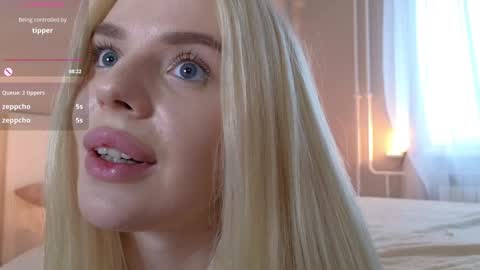 Molly online show from 12.02.24