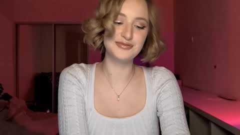 Snapshot of juliahupman chatting on 02.24.26 Kate online show from 02.24.26