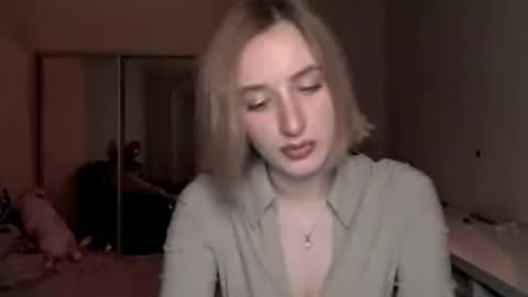 Snapshot of juliahupman chatting on 02.25.26 Kate online show from 02.25.26