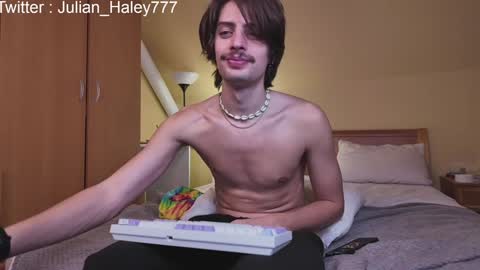 julian_cassablanca online show from 12.12.24