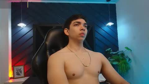 JULIAN  online show from 03.05.26