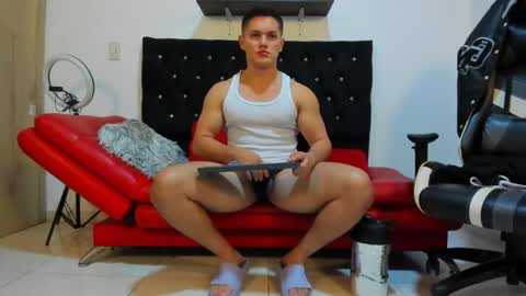 julian_wallace online show from 02.26.25