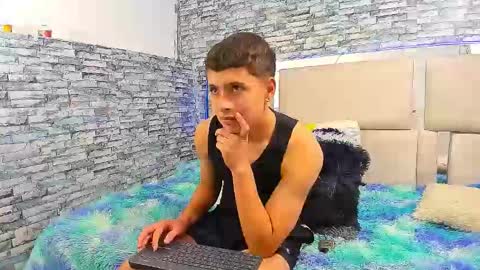 julian online show from 10.16.25