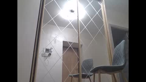 Snapshot of julianagold1 chatting on 01.28.25 julianagold1 online show from 01.28.25