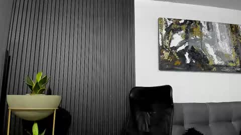 Julian online show from 01.07.26