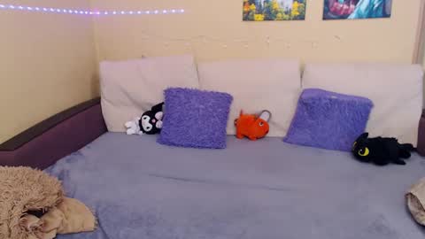 Jul online show from 02.16.25