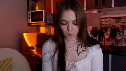 Snapshot of julidropp chatting on 02.18.26 julidropp online show from 02.18.26