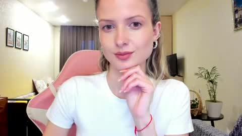 Julie online show from 06.21.26