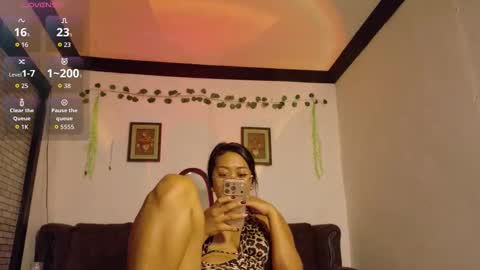 julie_vixen online show from 11.23.25