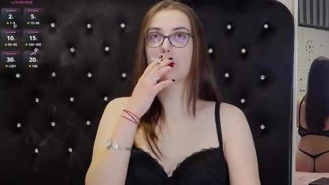 Snapshot of julieannx chatting on 03.17.26 Julia online show from 03.17.26