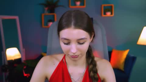 juliedaniel online show from 10.28.25