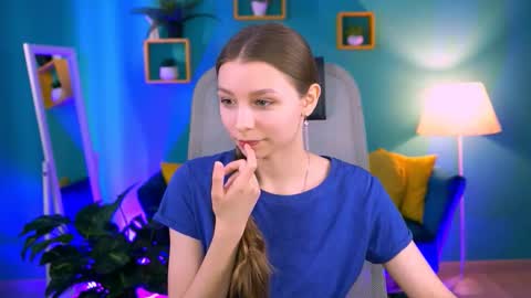 juliedaniel online show from 03.09.26