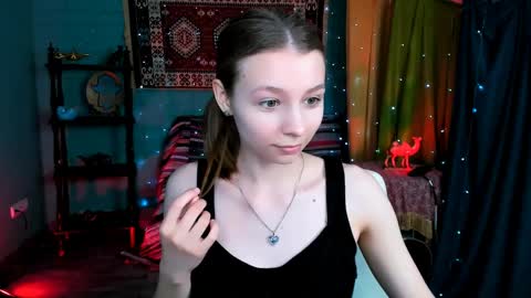 juliedaniel online show from 04.08.26