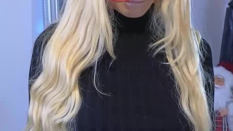 Julia online show from 12.17.25