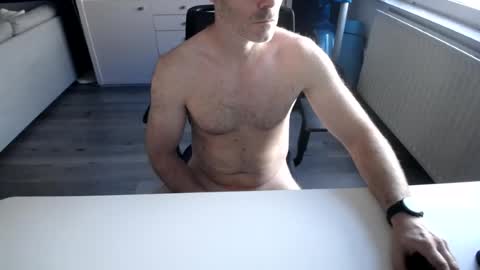 Snapshot of julienneedyou chatting on 07.21.26 julienneedyou online show from 07.21.26