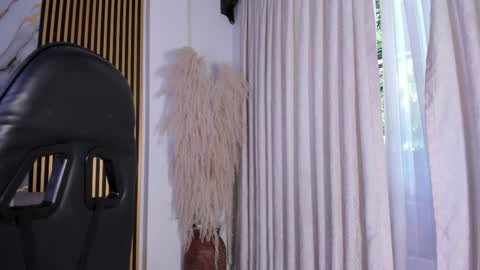 Julien online show from 04.04.26