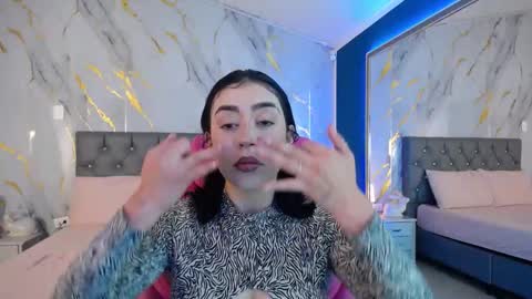 Julieta online show from 02.21.25