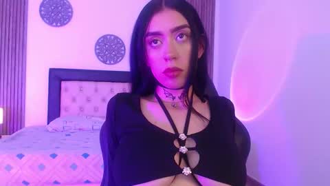 Julieta online show from 12.16.25