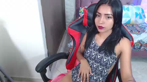 julieta_fn online show from 03.04.25