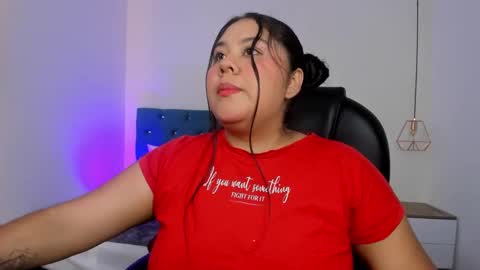 Snapshot of julieta_miller01 chatting on 09.11.25 Julieta Mille online show from 09.11.25