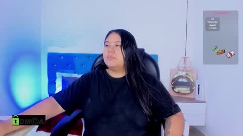 Snapshot of julieta_miller01 chatting on 09.20.25 Julieta Mille online show from 09.20.25