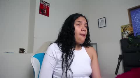 Julieta online show from 04.13.26