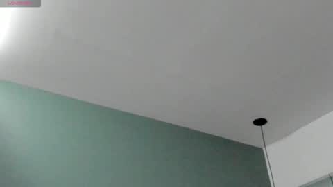 Snapshot of julieta_rose__ chatting on 11.21.25 online show from 11.21.25