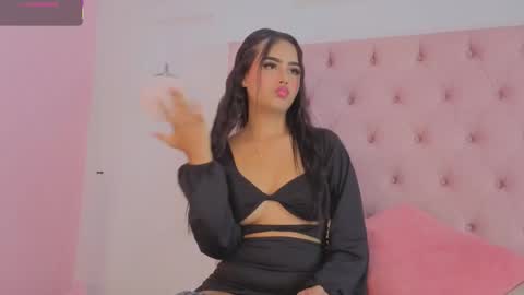 Julieta  online show from 10.19.25