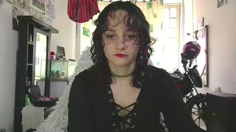 Julieta Jaguar online show from 05.28.26