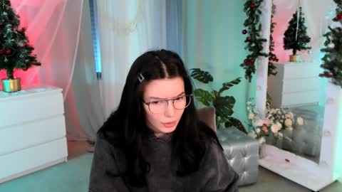 Snapshot of julietaromaniss chatting on 01.05.25 Julieta or Jully online show from 01.05.25