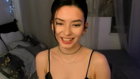 Snapshot of julietaromaniss chatting on 11.18.25 Julieta or Jully online show from 11.18.25