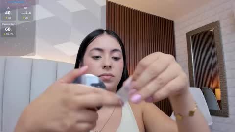 Julieta Santos online show from 11.26.25