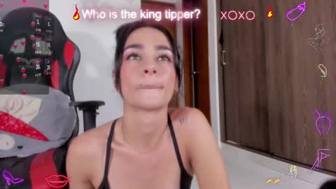 serafelle online show from 01.15.25