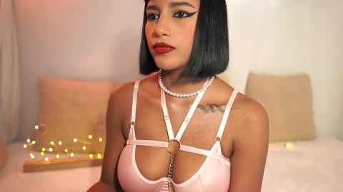 julietawinona online show from 12.04.25