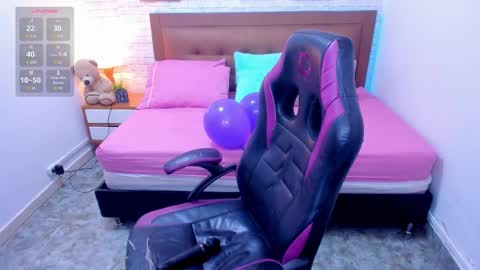 Julieth  online show from 09.16.25